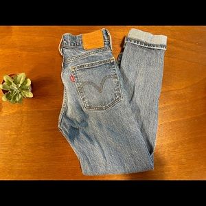 Levi’s Wedgie Jean